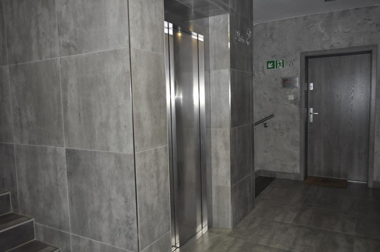 Apartament W Centrum Zielona Góra Dış mekan fotoğraf